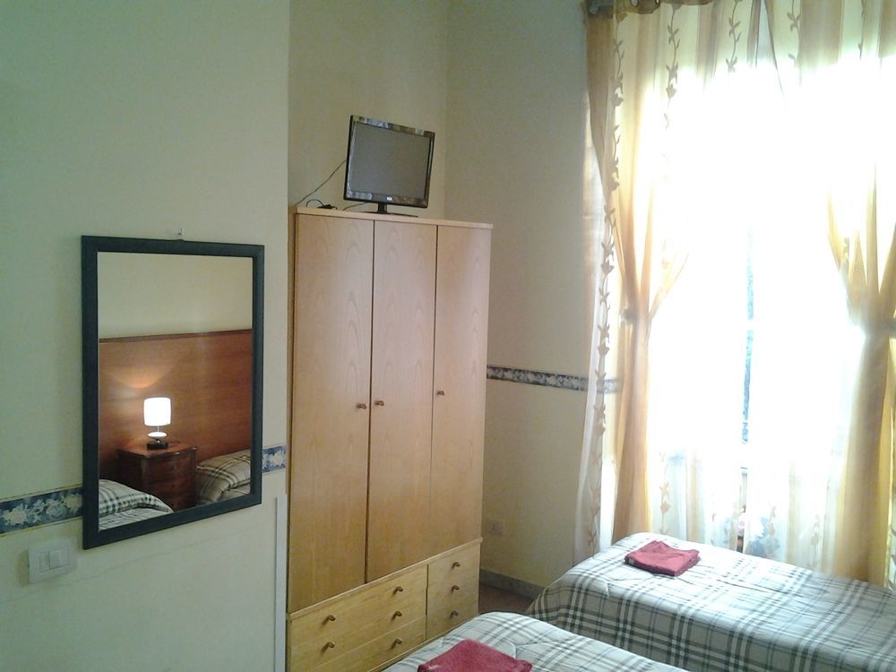 Angolo99 B&B Рим Экстерьер фото